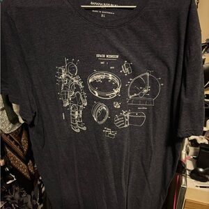 Banana Republic Factory navy graphic 'Space Mission' short sleeve tee